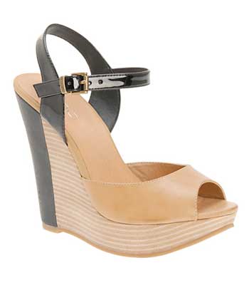 Aldo "Dwelle" wedge sandal, $100