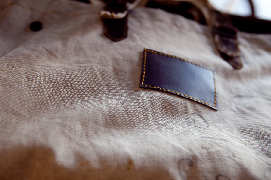 Details of a vintage tote. 